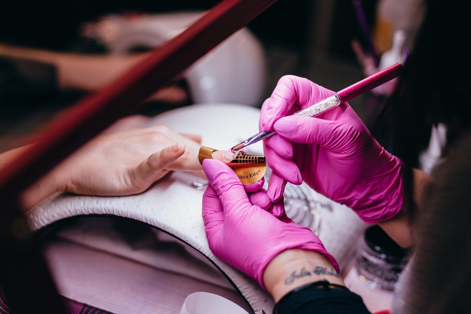 Combien de temps fautil pour se faire faire les ongles — free download